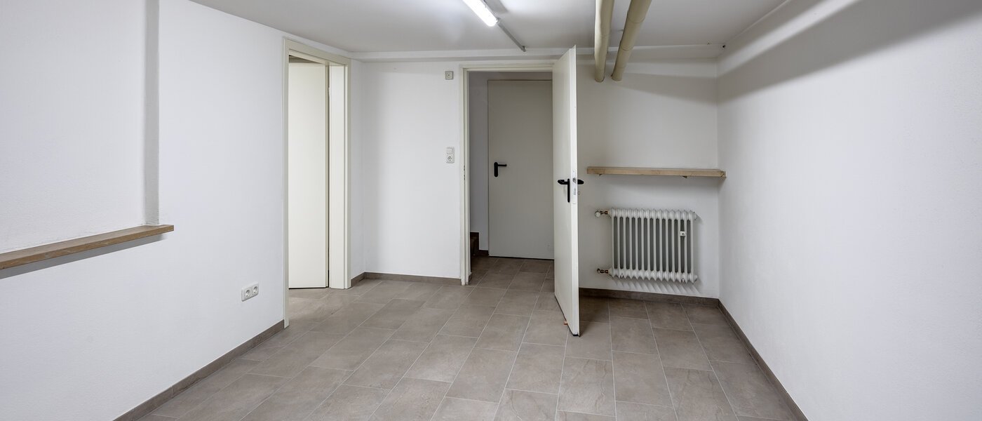 maison mitoyenne placée au milieu de la rangée Germering 02 pièces pour loisirs 14170