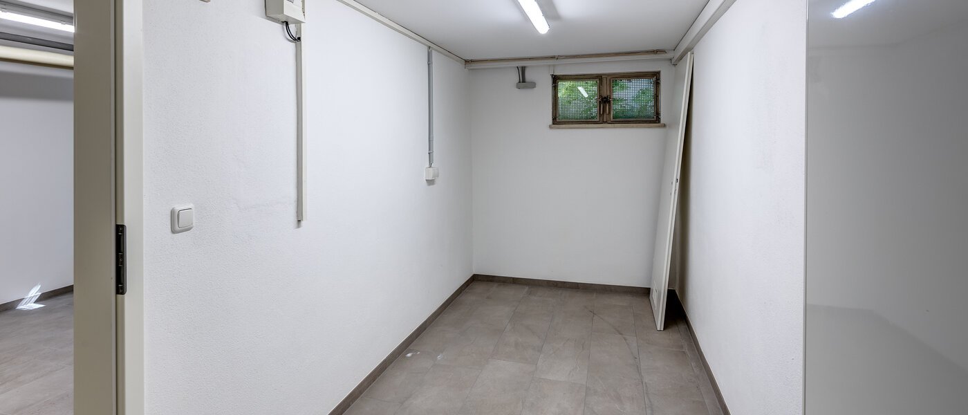 maison mitoyenne placée au milieu de la rangée Germering 03 pièces pour loisirs 14170