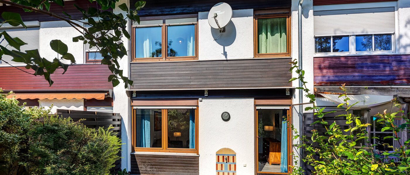 maison mitoyenne placée au milieu de la rangée Germering 02 terrasse 14170