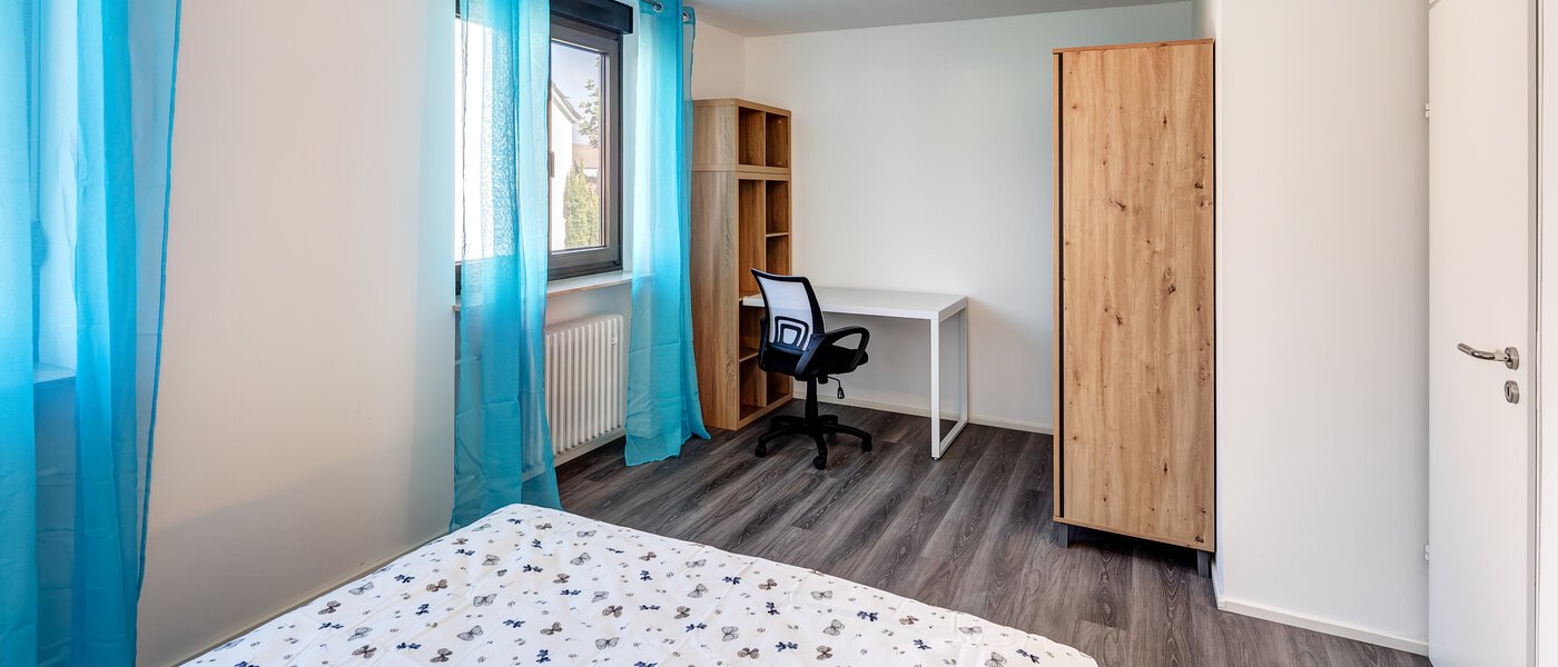 maison mitoyenne placée au milieu de la rangée Germering 02 2ième chambre 14170