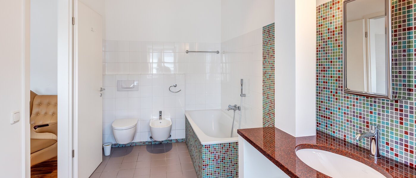 appartement sous les toits München Isarvorstadt 02 salle de bain 14172