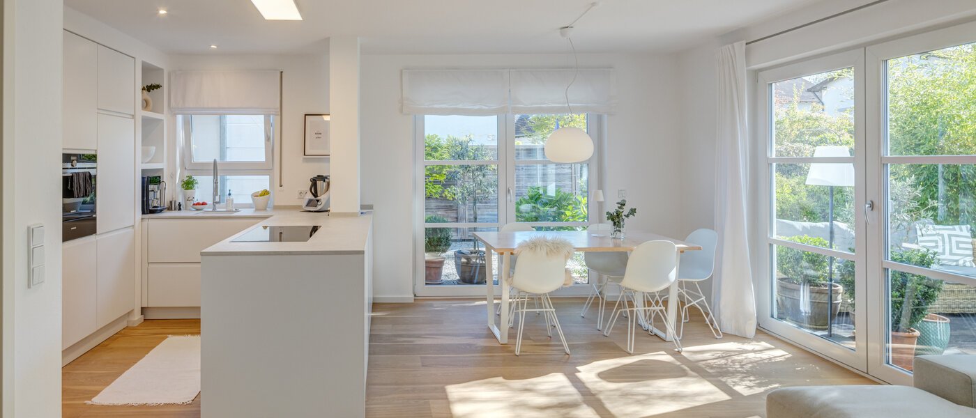 maison mitoyenne Ottobrunn 04 pièce à vivre 14180