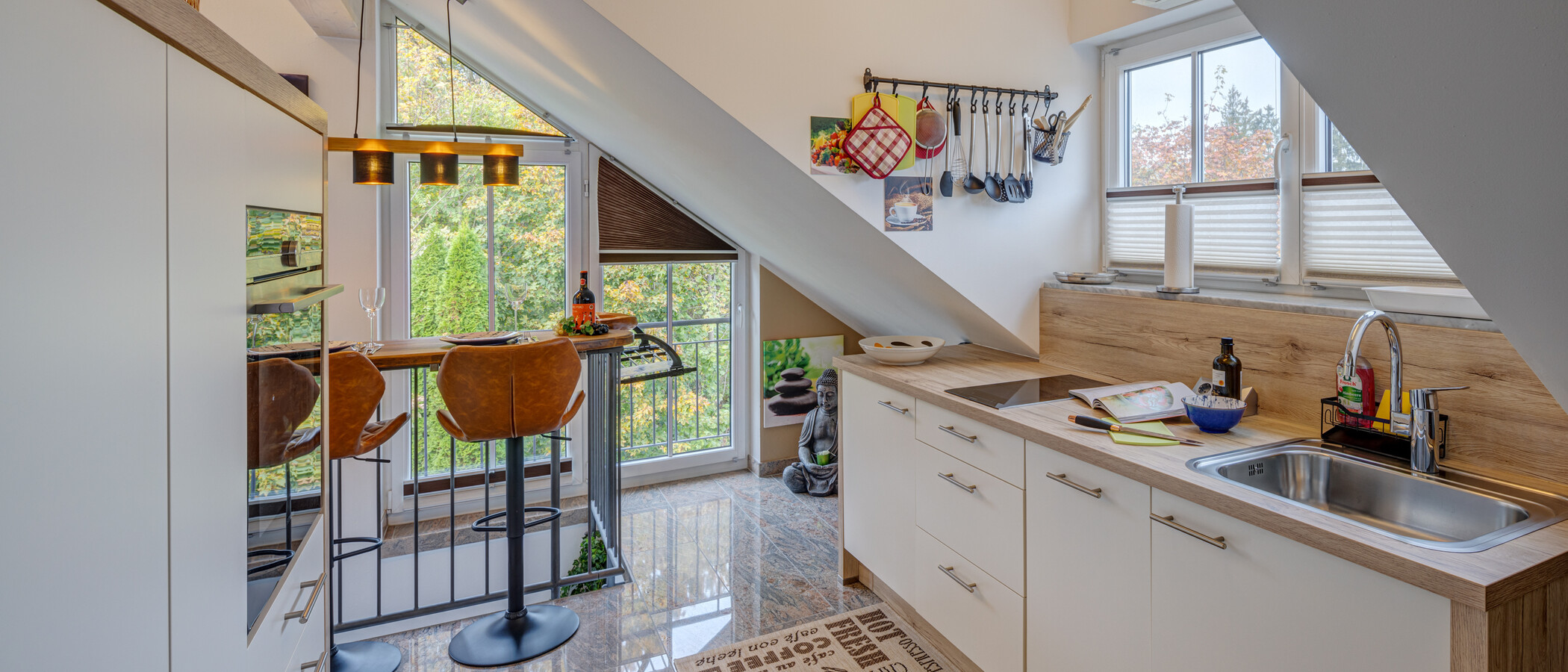 appartement sous les toits München Waldperlach 01 cuisine 14206