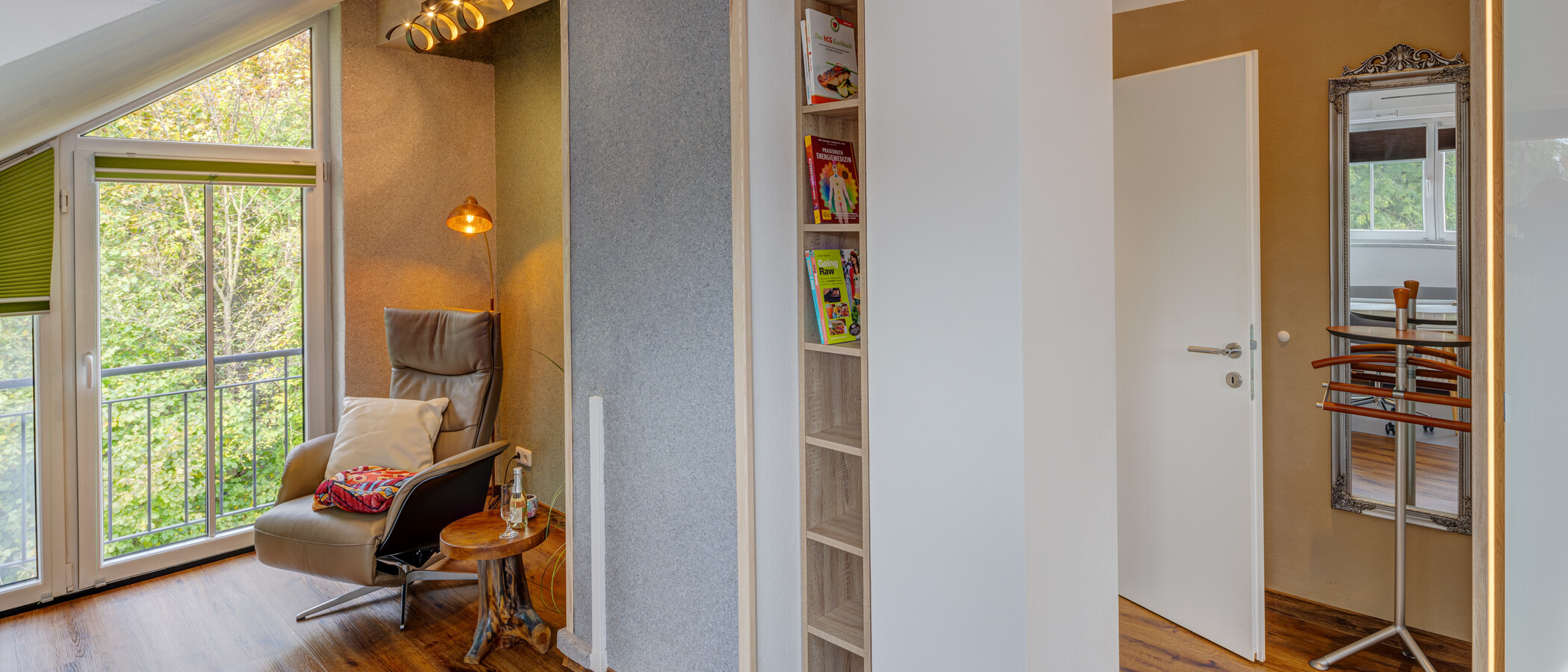 appartement sous les toits München Waldperlach 02 pièce à vivre 14206