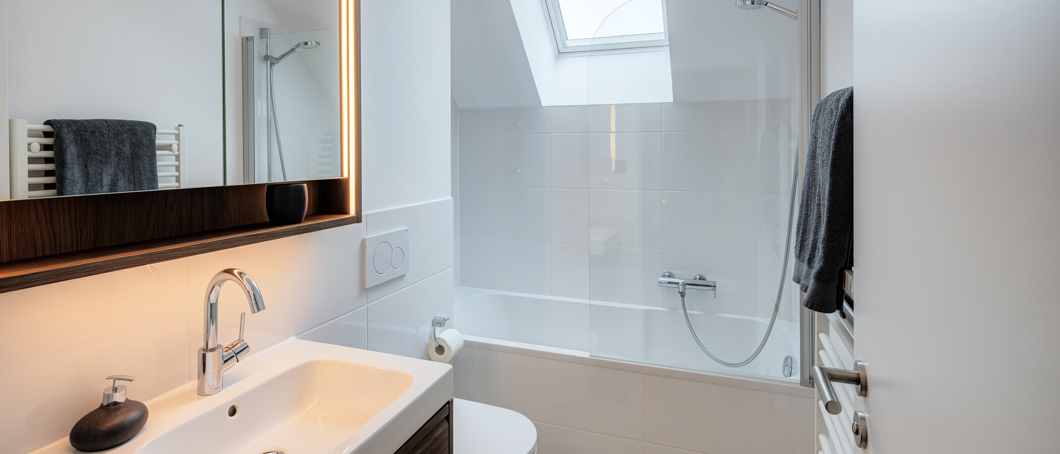 appartement avec terrasse sur le toit München Großhadern 01 salle de bain 14211