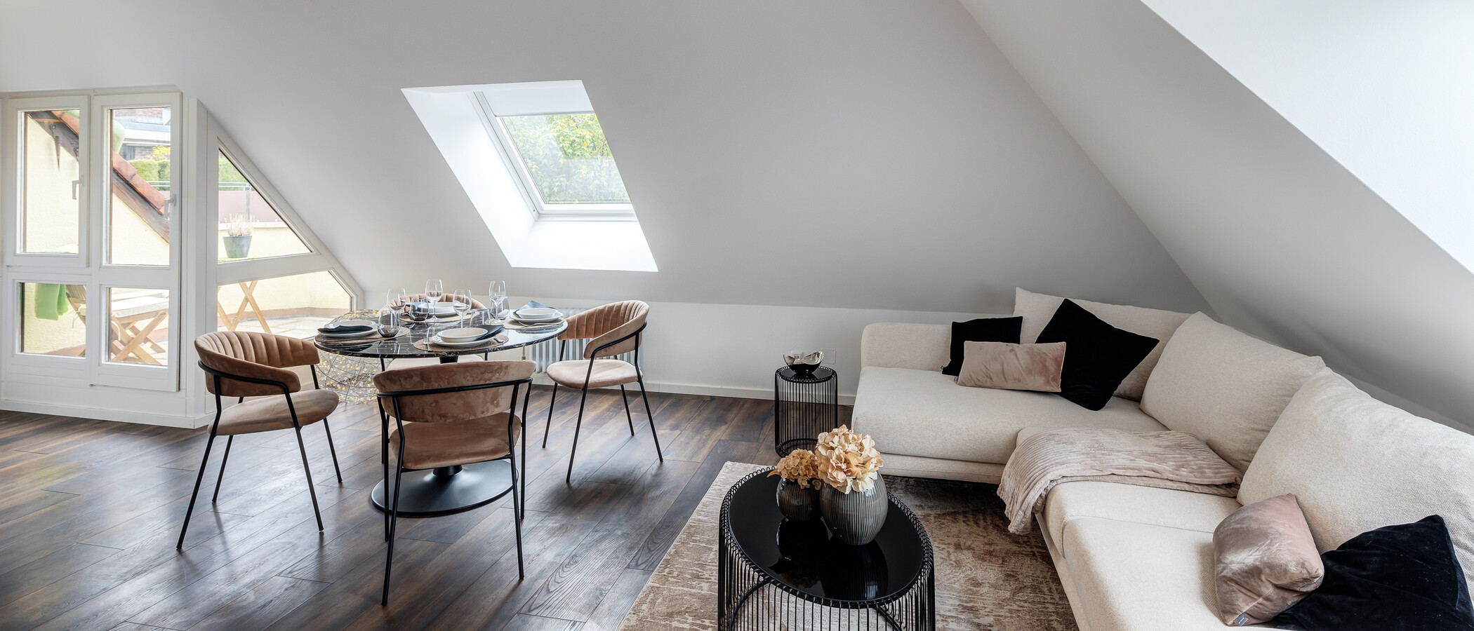 appartement avec terrasse sur le toit München Großhadern 02 pièce à vivre 14211