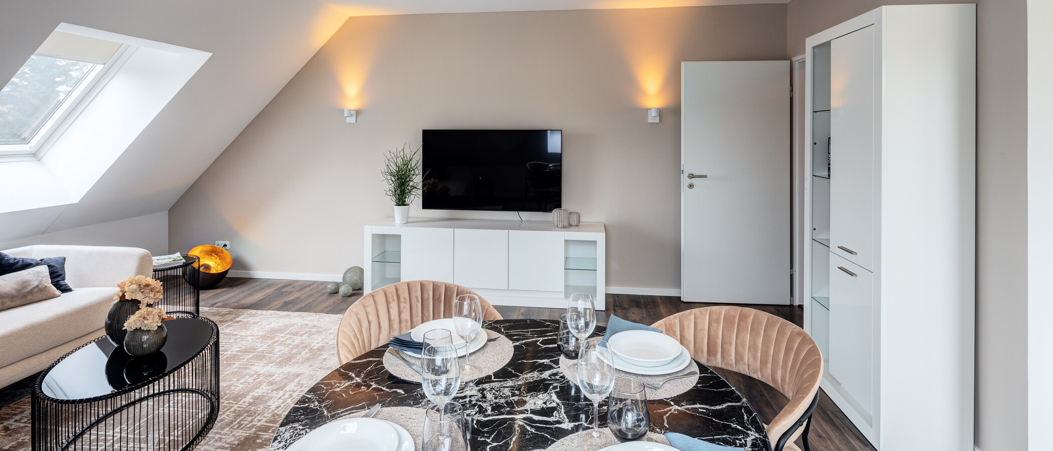 appartement avec terrasse sur le toit München Großhadern 05 pièce à vivre 14211