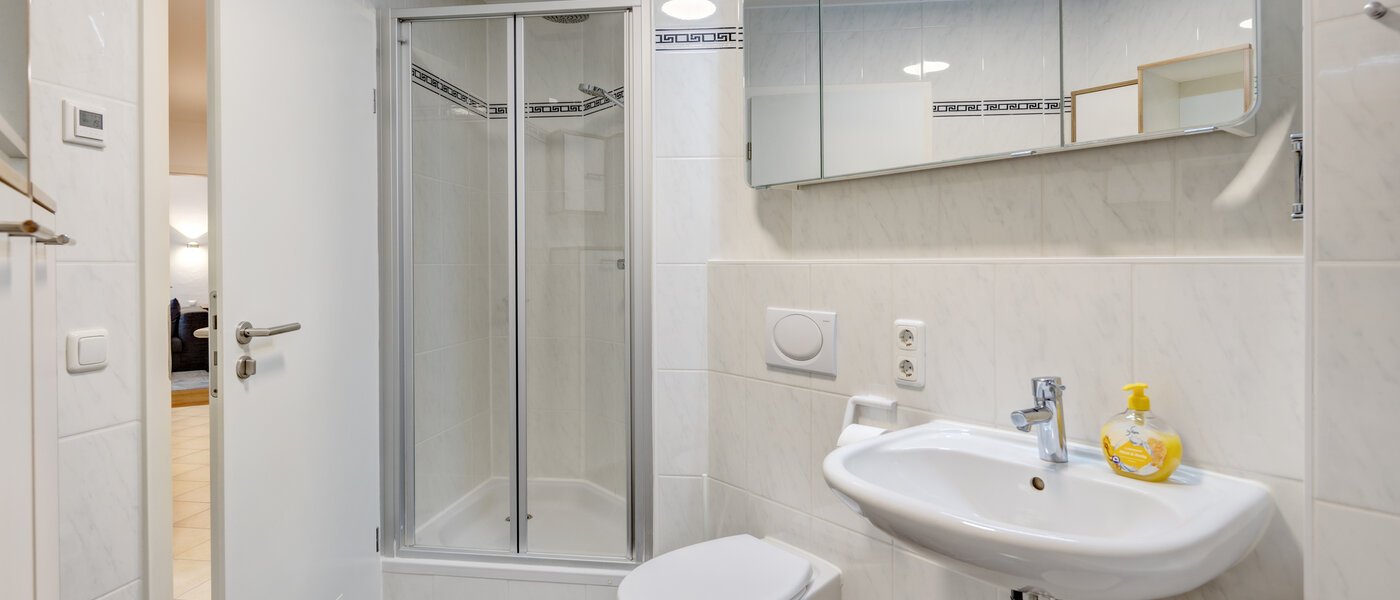 appartement München Milbertshofen 02 salle de bain 14220