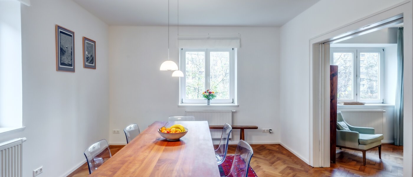 appartement München Bogenhausen 02 salle à manger 14241