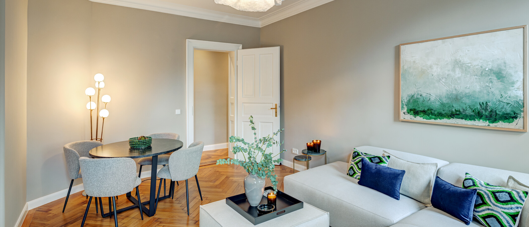 appartement München Lehel 02 pièce à vivre 14254