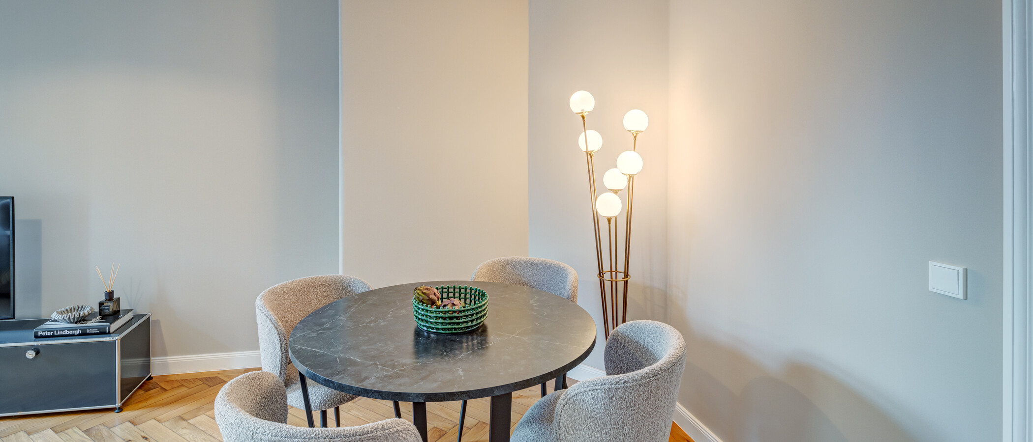 appartement München Lehel 03 pièce à vivre 14254