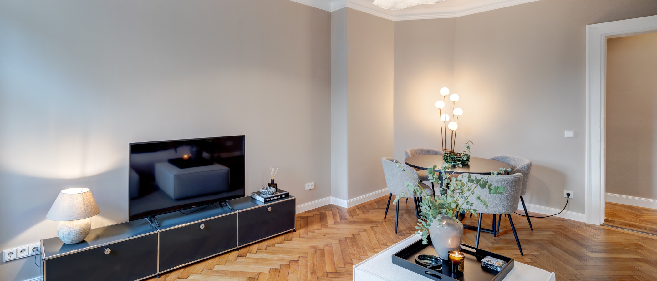 appartement München Lehel 04 pièce à vivre 14254