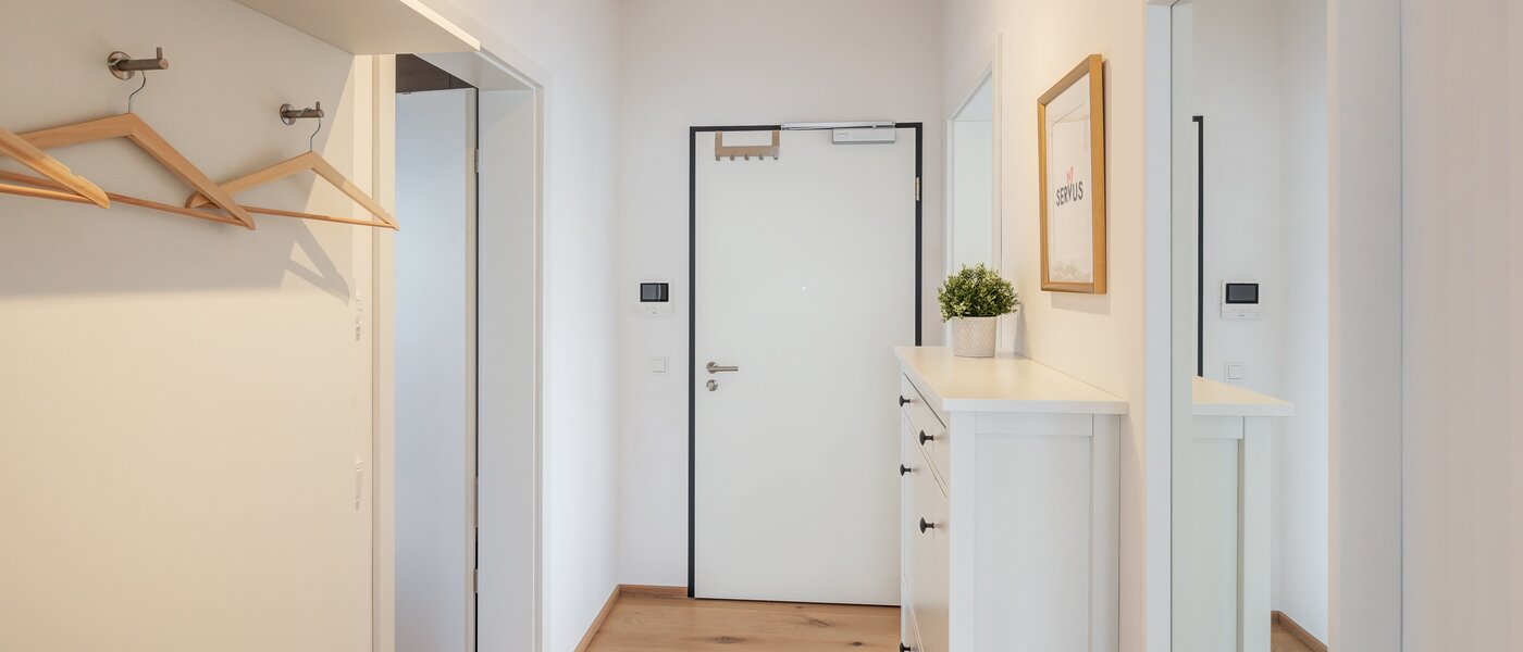 mansardé Putzbrunn 01 entrée/couloir 14256