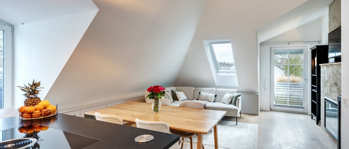 appartement sous les toits München Fasangarten 04 pièce à vivre 14268