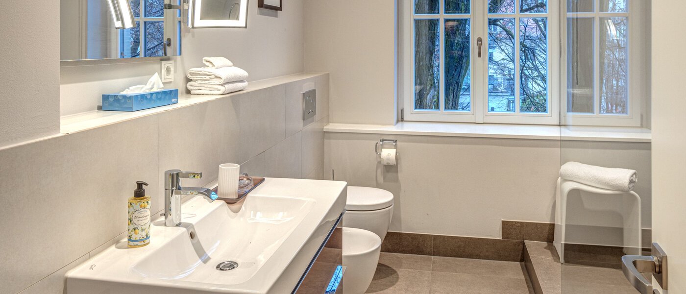 appartement München Altbogenhausen 01 1ère salle de bain 14277