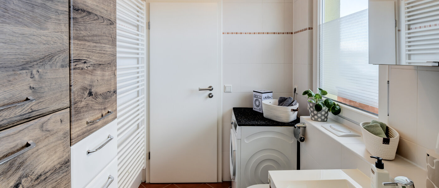 appartement avec terrasse sur le toit München Untermenzing 03 salle de bain 14293