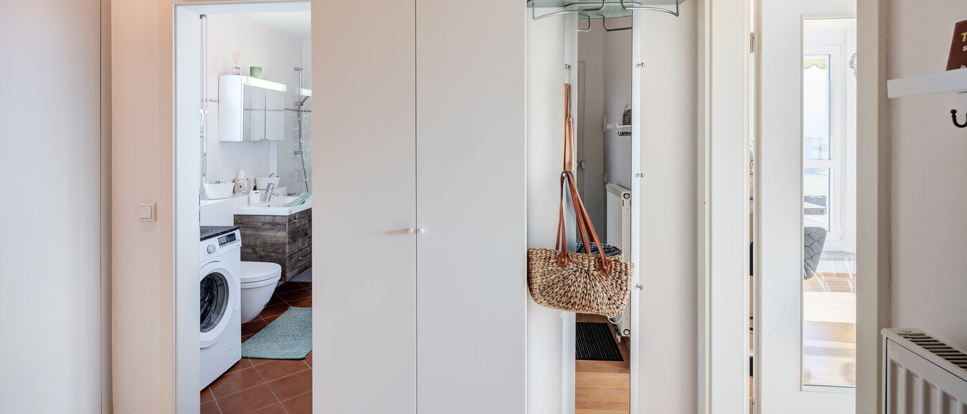 appartement avec terrasse sur le toit München Untermenzing 03 entrée/couloir 14293