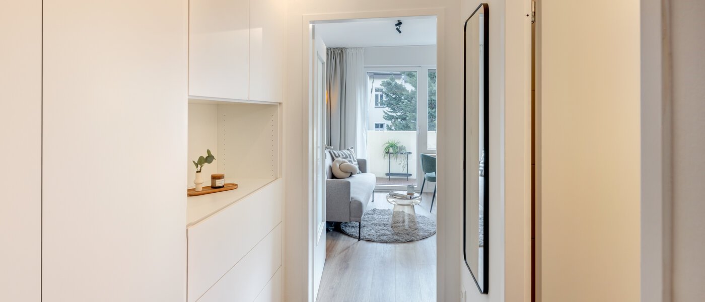 studio München Schwabing-Nord (zw. Leopoldstraße & Englischen Garten) 01 entrée/couloir 14305