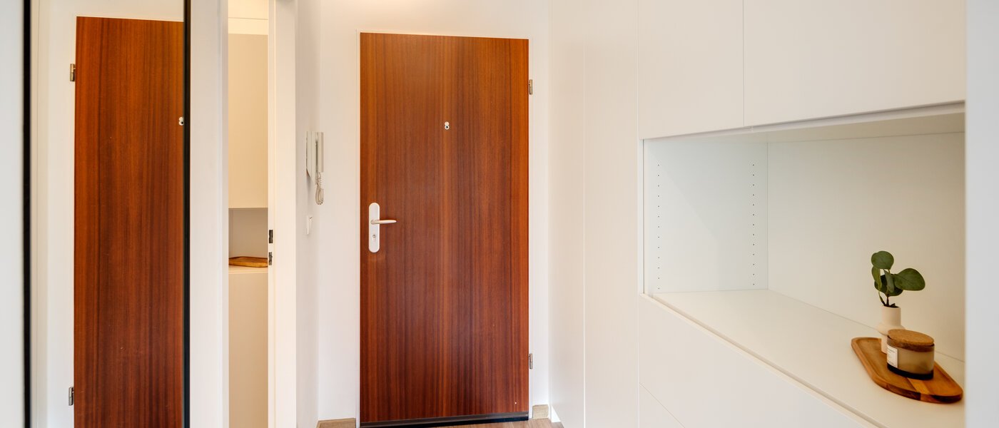 studio München Schwabing-Nord (zw. Leopoldstraße & Englischen Garten) 02 entrée/couloir 14305