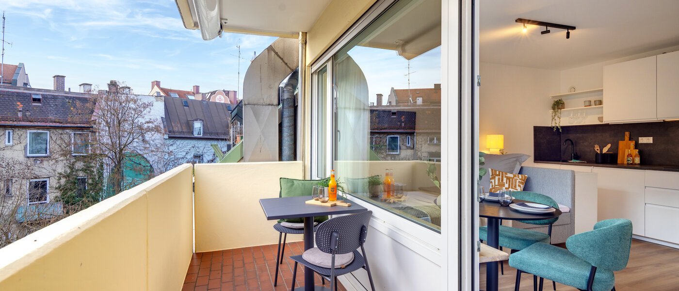studio München Schwabing-Nord (zw. Leopoldstraße & Englischen Garten) 01 balcon 14305