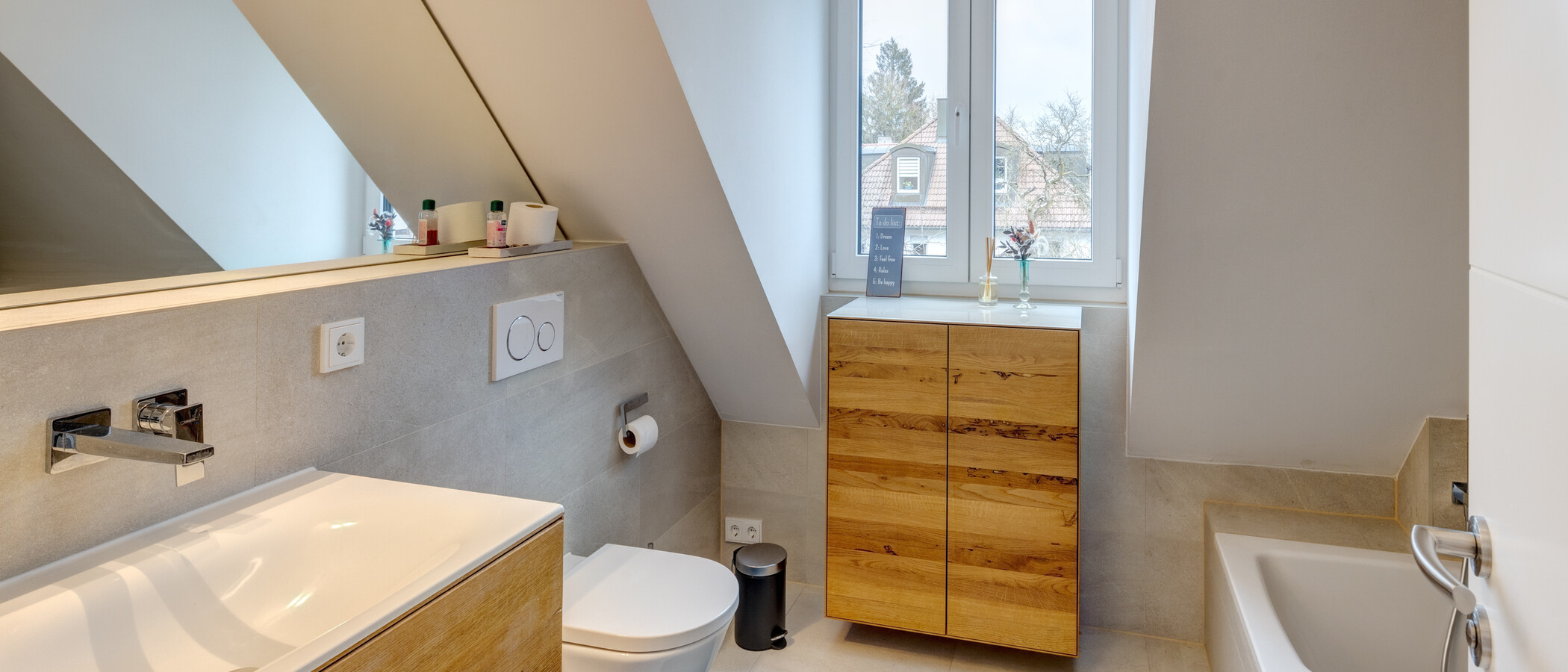 maison mitoyenne München Allach 01 1ère salle de bain 14306