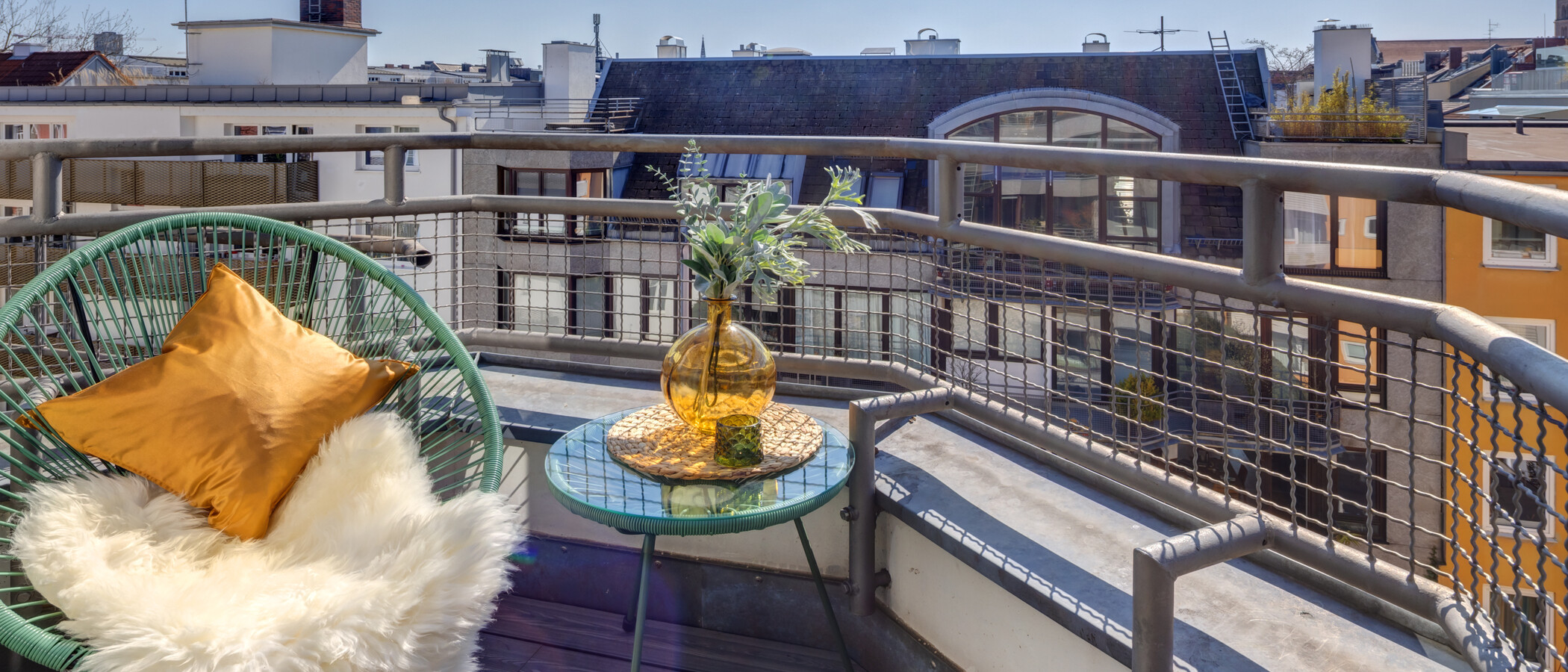 appartement style maisonnette München Glockenbachviertel 01 terrasse sur le toit 14319