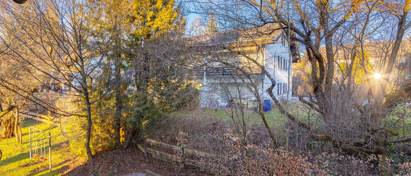 maison mitoyenne placée au milieu de la rangée Gmund am Tegernsee 04 vue 14329