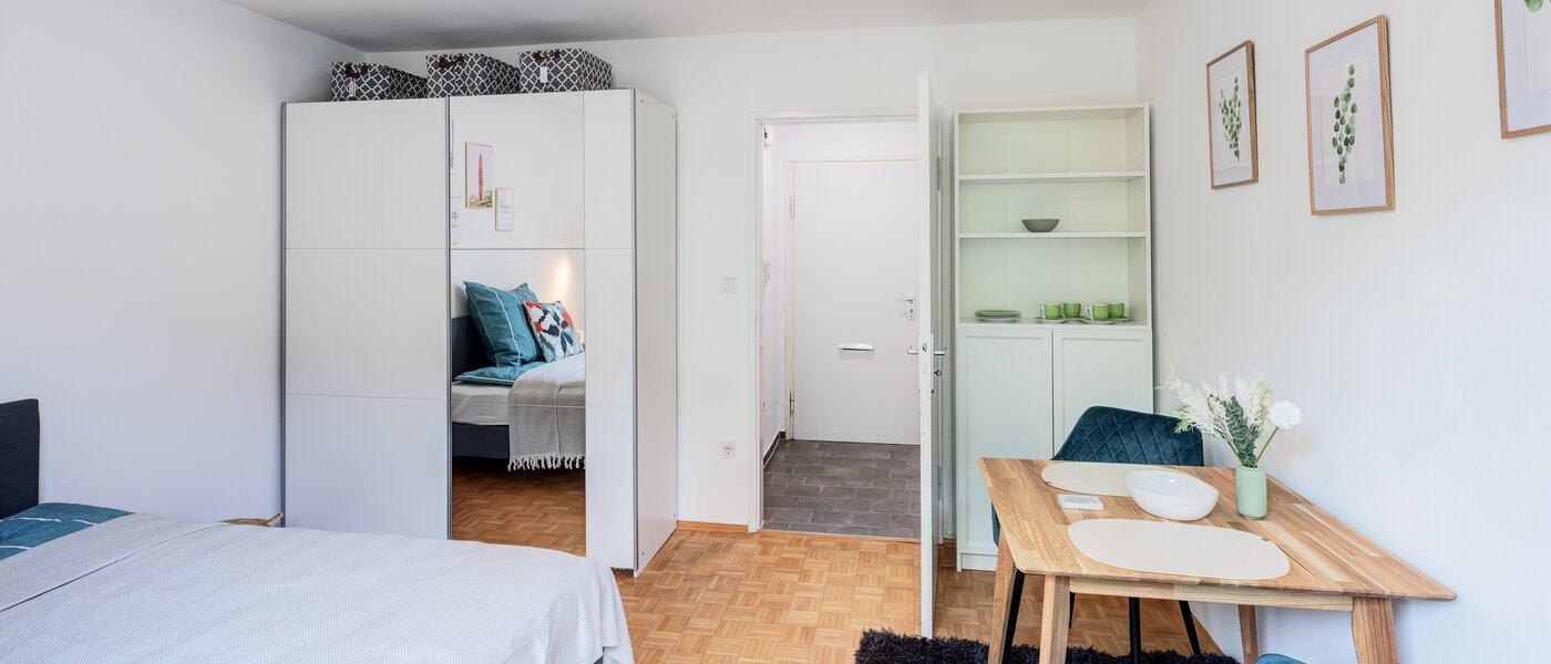 studio München Maxvorstadt 04 pièce à vivre 14371