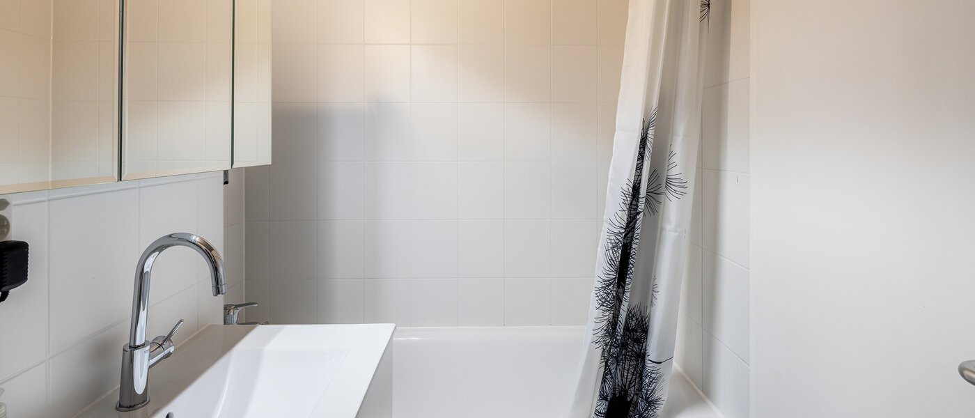 appartement Poing 02 salle de bain 14380