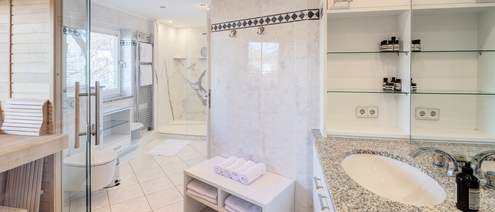 maison mitoyenne Pullach im Isartal 03 1ère salle de bain 14381