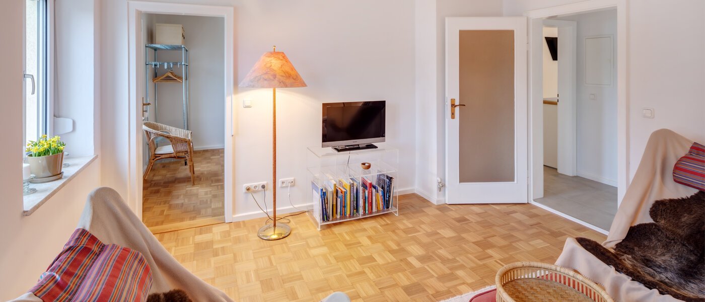 appartement München Bogenhausen 02 salle de séjour 14390