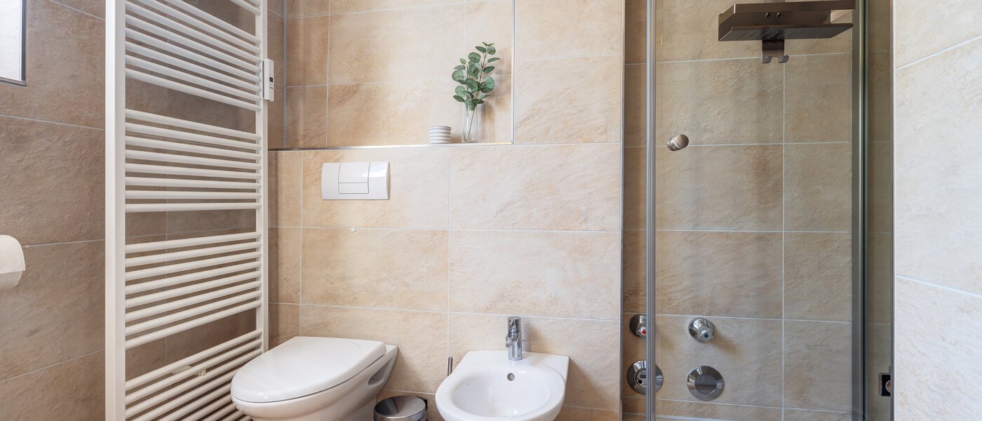 appartement avec terrasse sur le toit München Solln 03 2ème s. de bain 14396