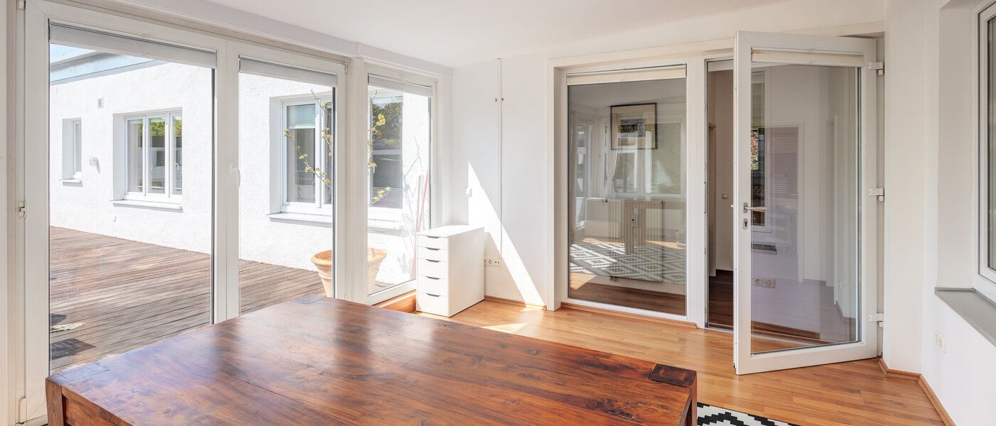 appartement avec terrasse sur le toit München Solln 02 bureau 14396