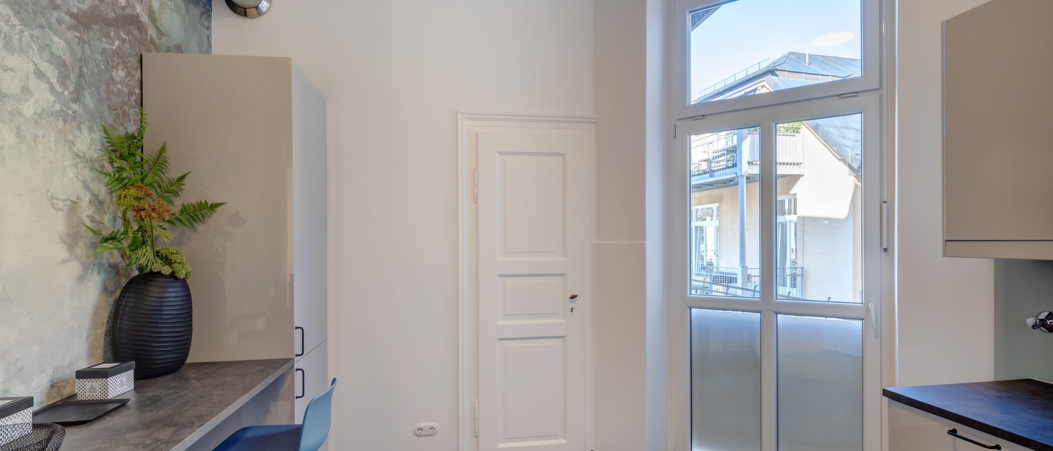 appartement München Schwabing-Nord (zw. Leopoldstraße & Englischen Garten) 04 cuisine 14397
