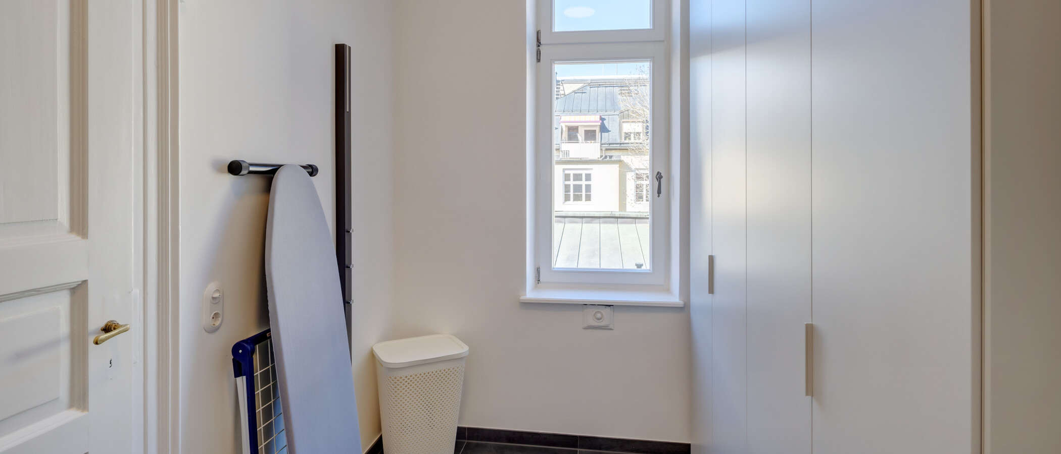 appartement München Schwabing-Nord (zw. Leopoldstraße & Englischen Garten) 02 buanderie 14397