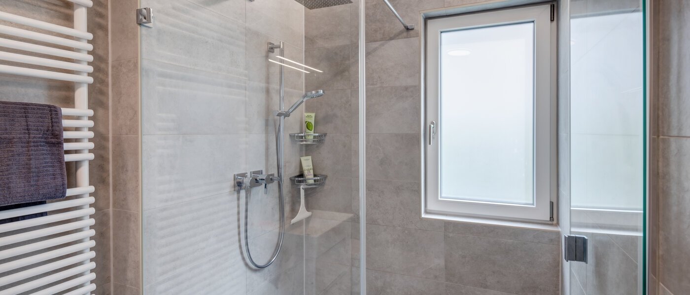 appartement München Denning 02 1ère salle de bain 14413