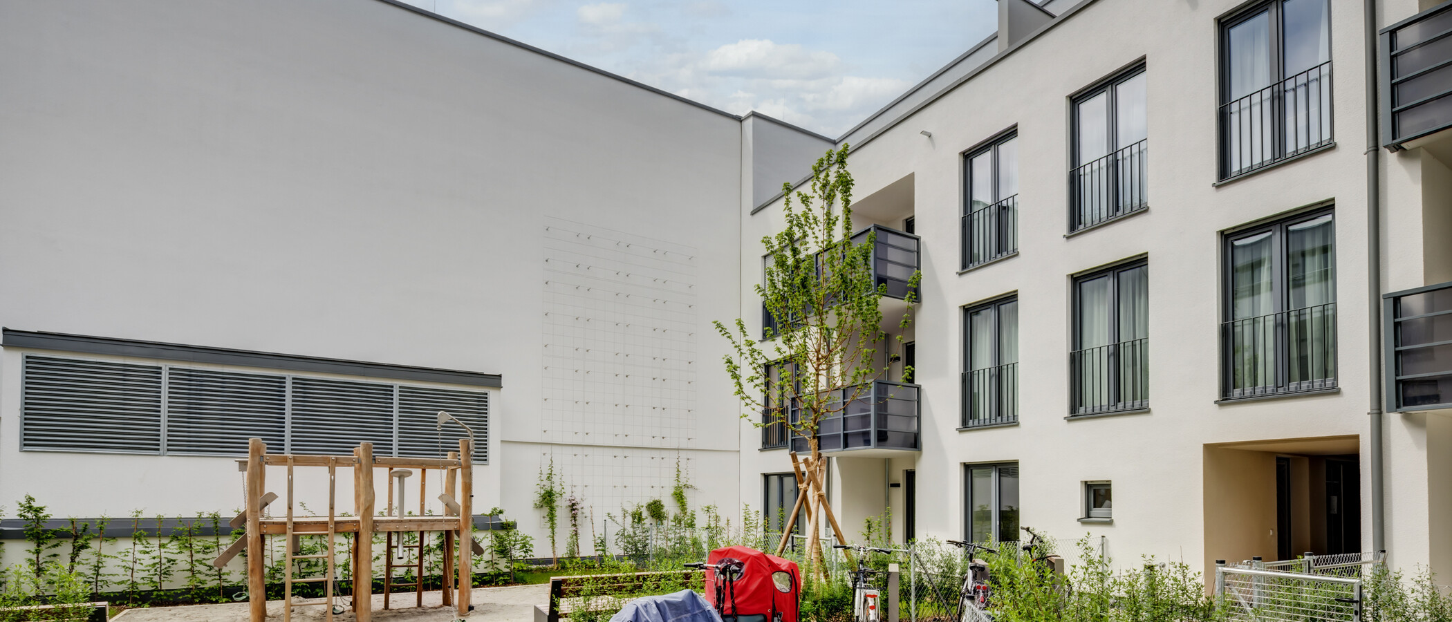appartement avec terrasse sur le toit München Sendling-Westpark 02 cour intérieure 14433
