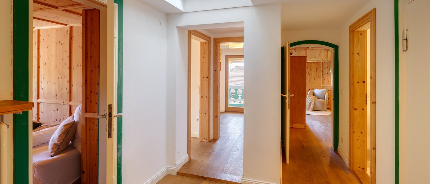 villa Bad Wiessee 09 entrée/couloir 14436