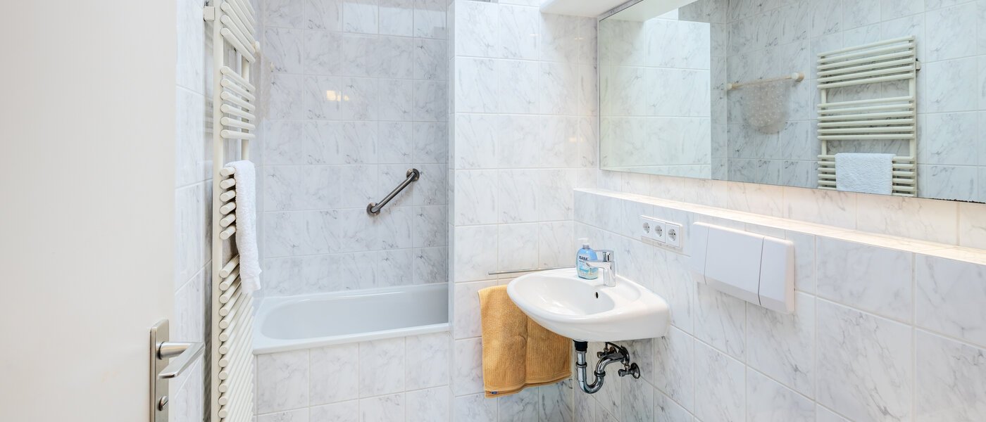 maison München Ramersdorf 01 1ère salle de bain 14455