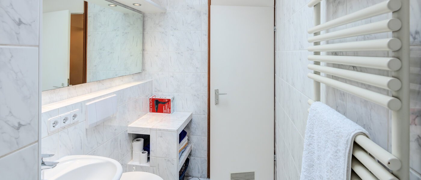 maison München Ramersdorf 02 1ère salle de bain 14455