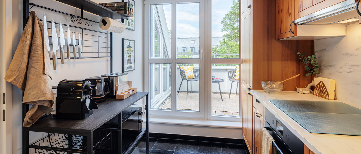 appartement style maisonnette avec mezzanine München Obersendling 01 cuisine 14471