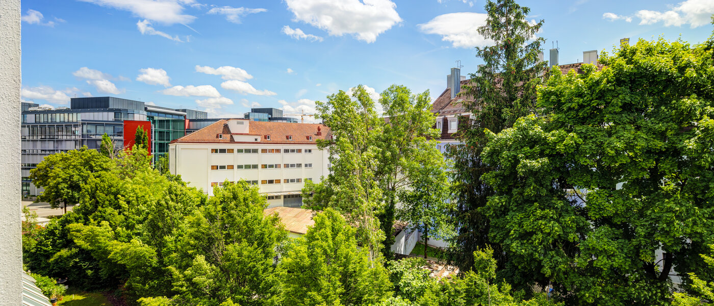 appartement style maisonnette avec mezzanine München Obersendling 01 vue 14471