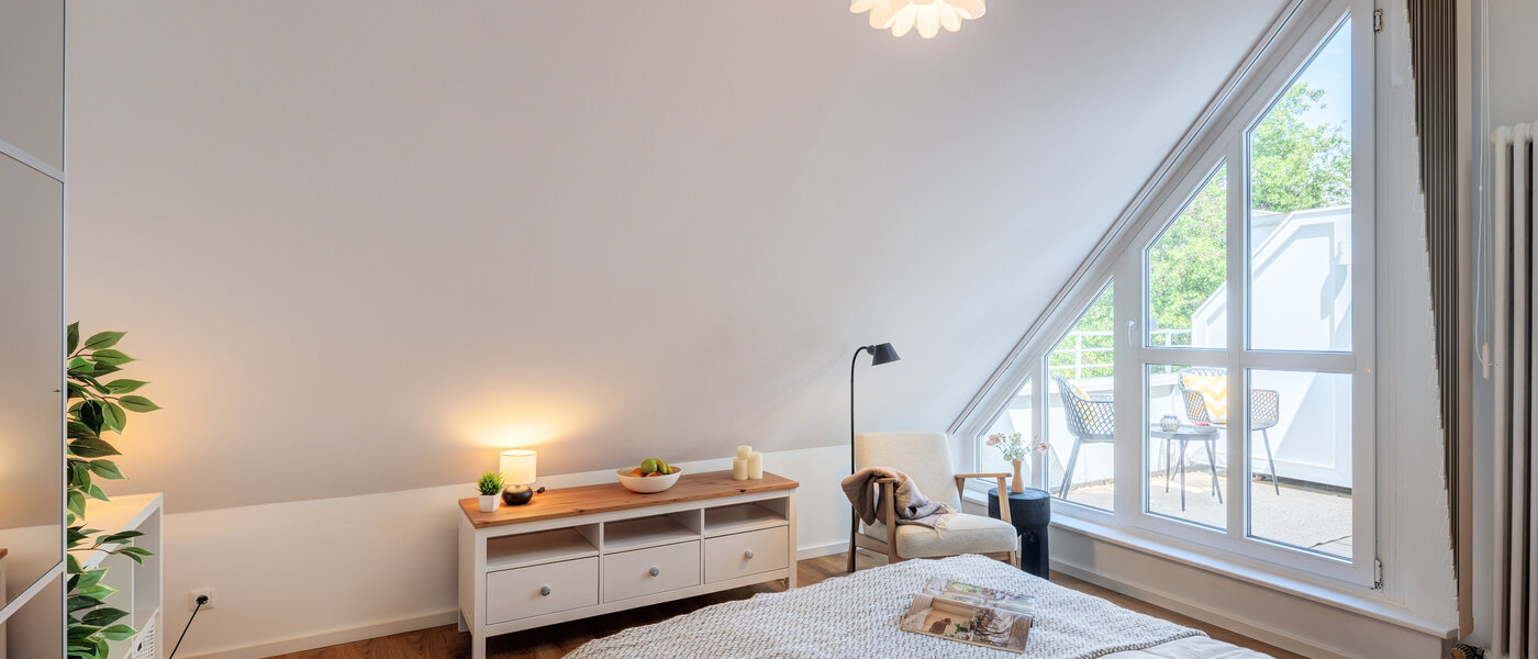 appartement style maisonnette avec mezzanine München Obersendling 02 1ère chambre 14471