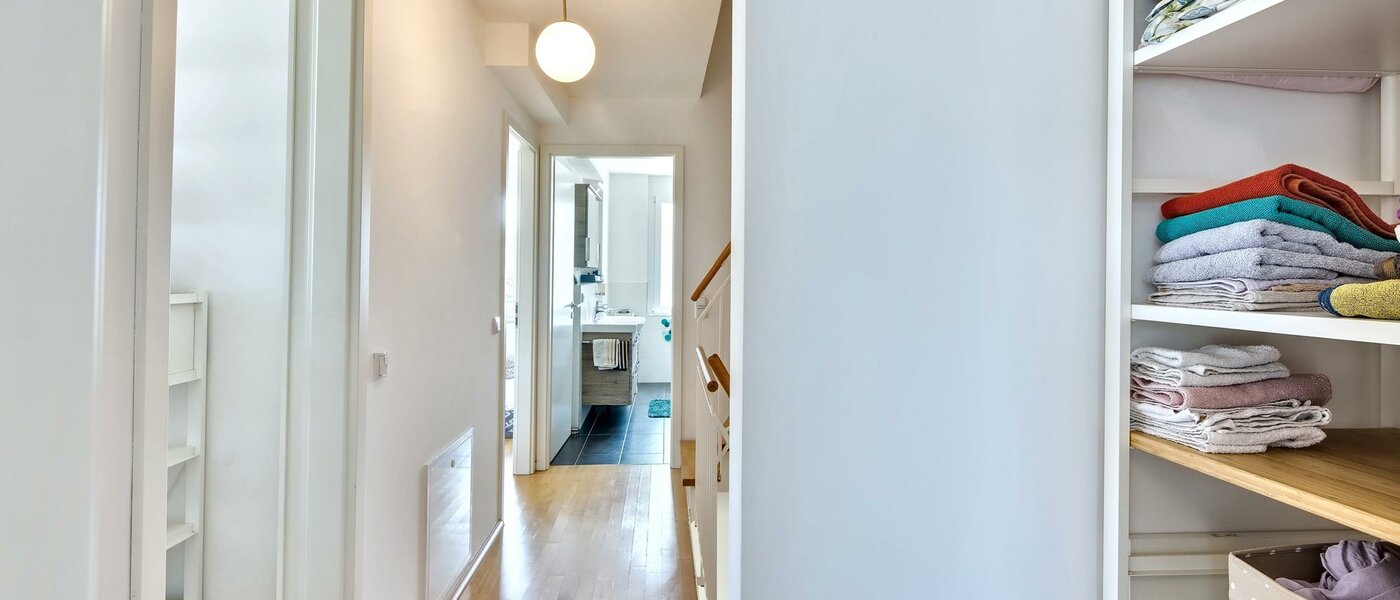 dernière maison de la rangée de maisons mitoyennes Karlsfeld 03 entrée/couloir 14478