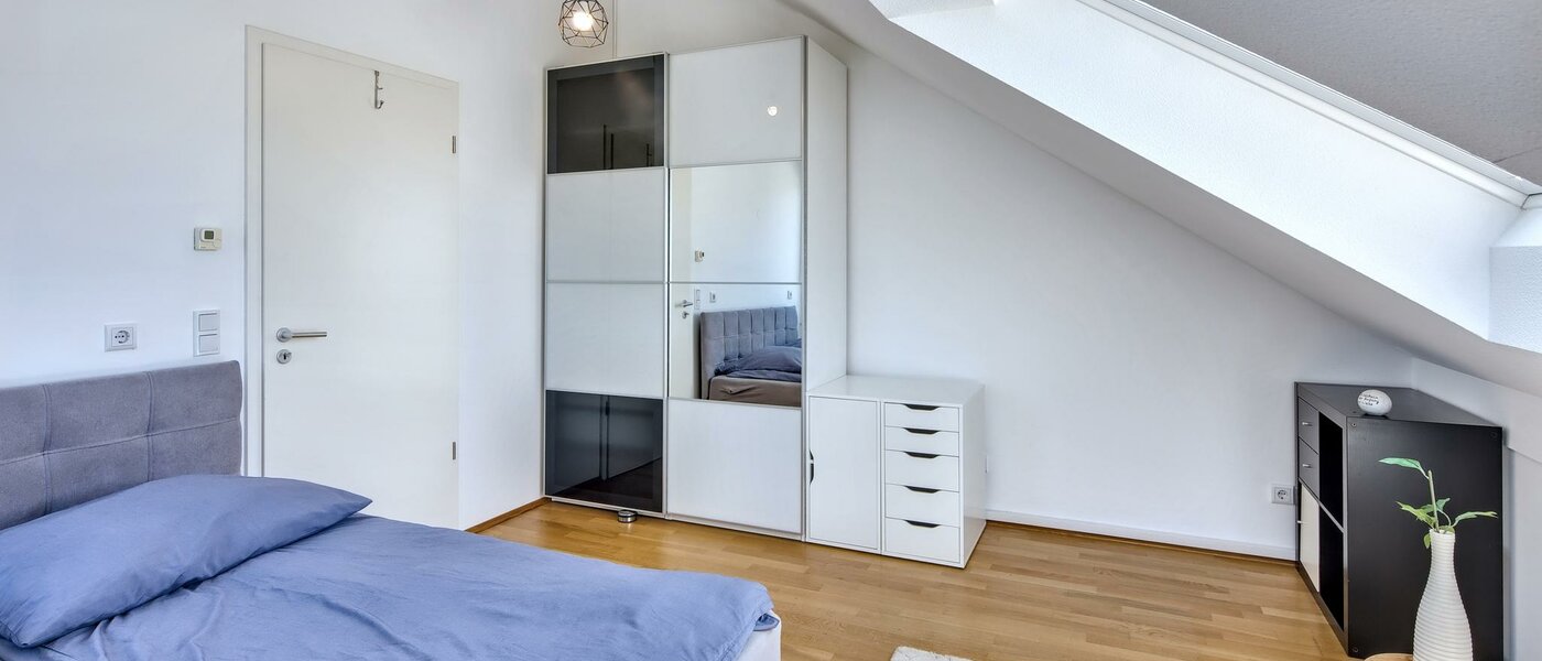 dernière maison de la rangée de maisons mitoyennes Karlsfeld 02 1ère chambre 14478