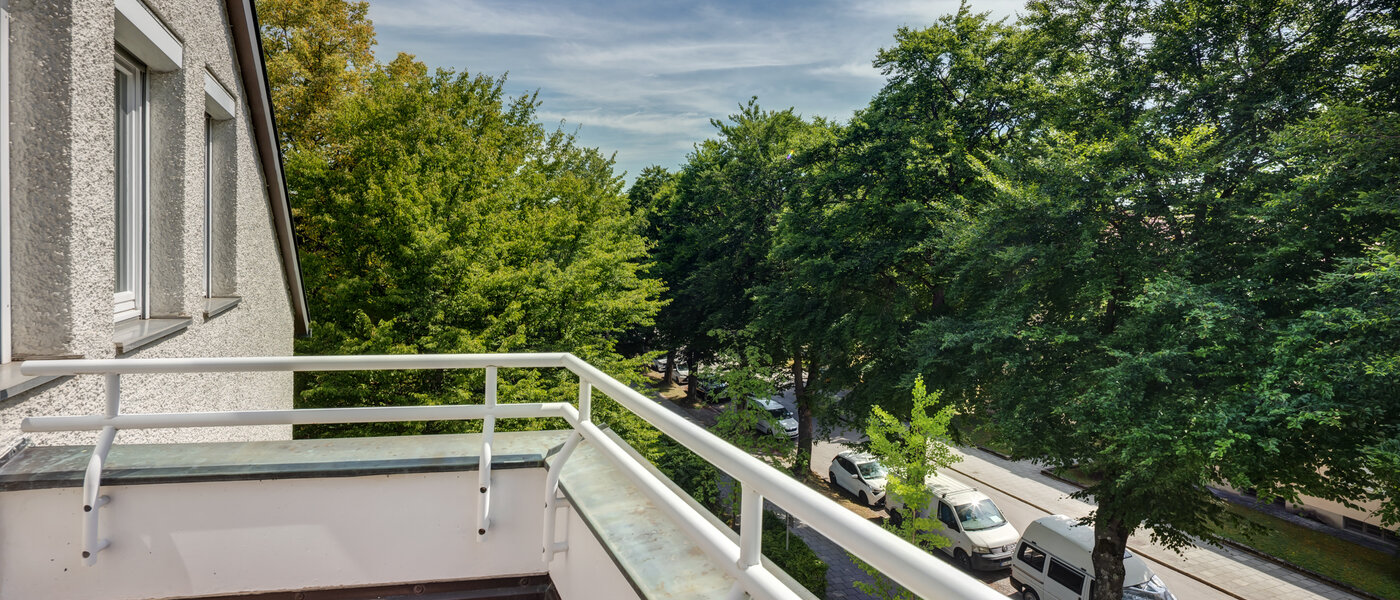 appartement sous les toits München Harlaching 02 balcon 14501