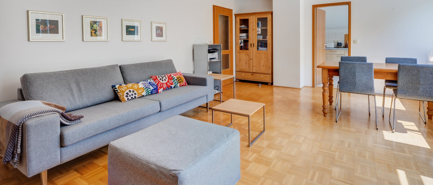 appartement sous les toits München Harlaching 03 pièce à vivre 14501