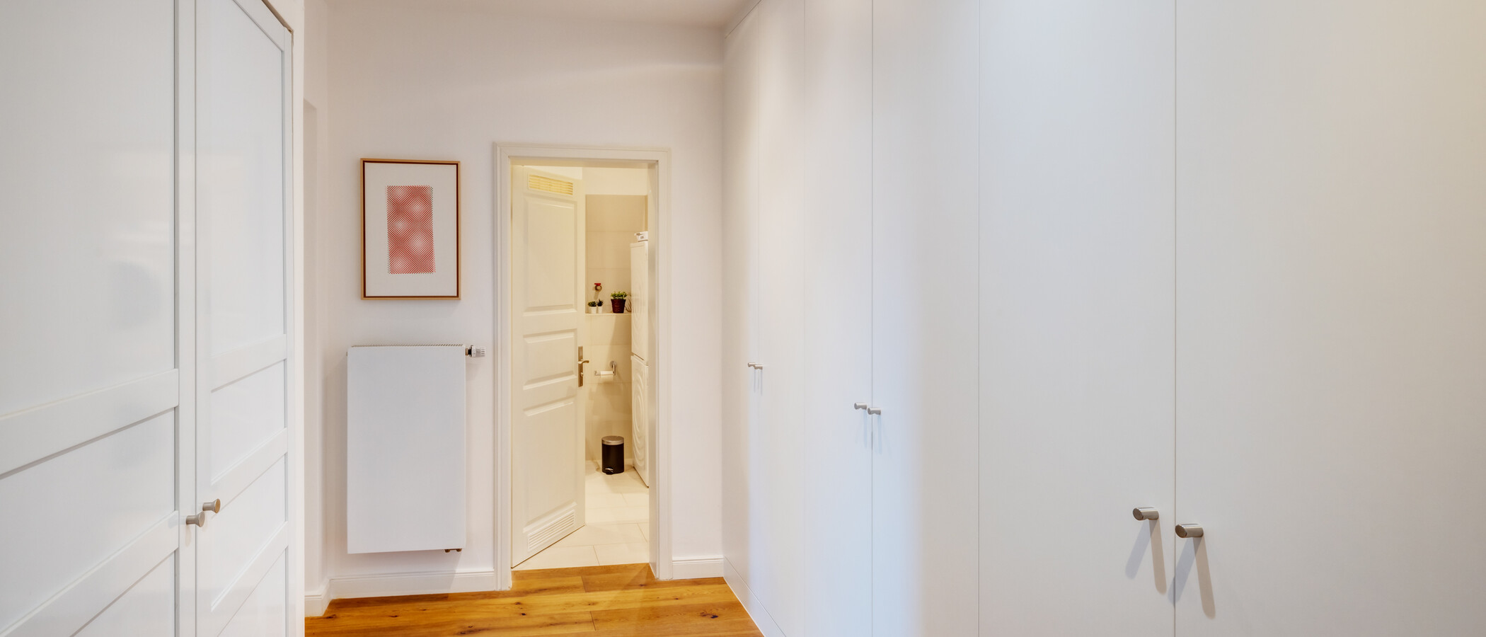 appartement sous les toits München Neuhausen 01 entrée/couloir 14555
