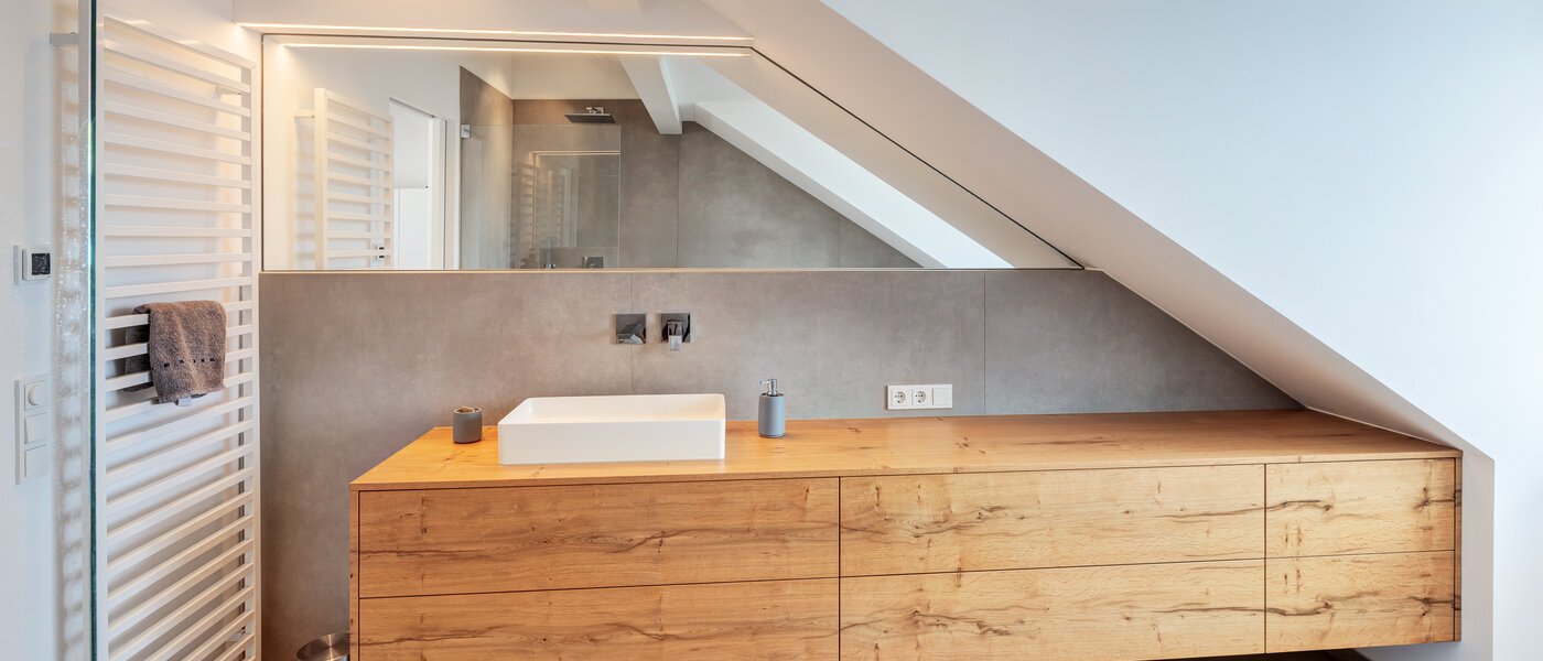 appartement sous les toits München Maxvorstadt 02 salle de bain 14568