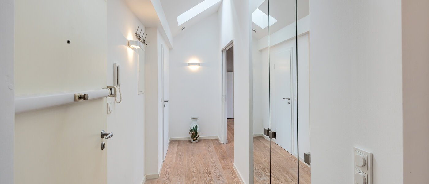appartement sous les toits München Maxvorstadt 02 entrée/couloir 14568